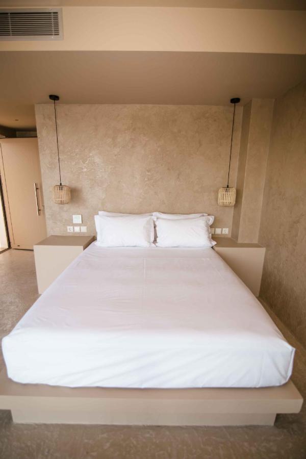 Mani Luxury Suites And Studios In Gytheio With Private Pools Dış mekan fotoğraf
