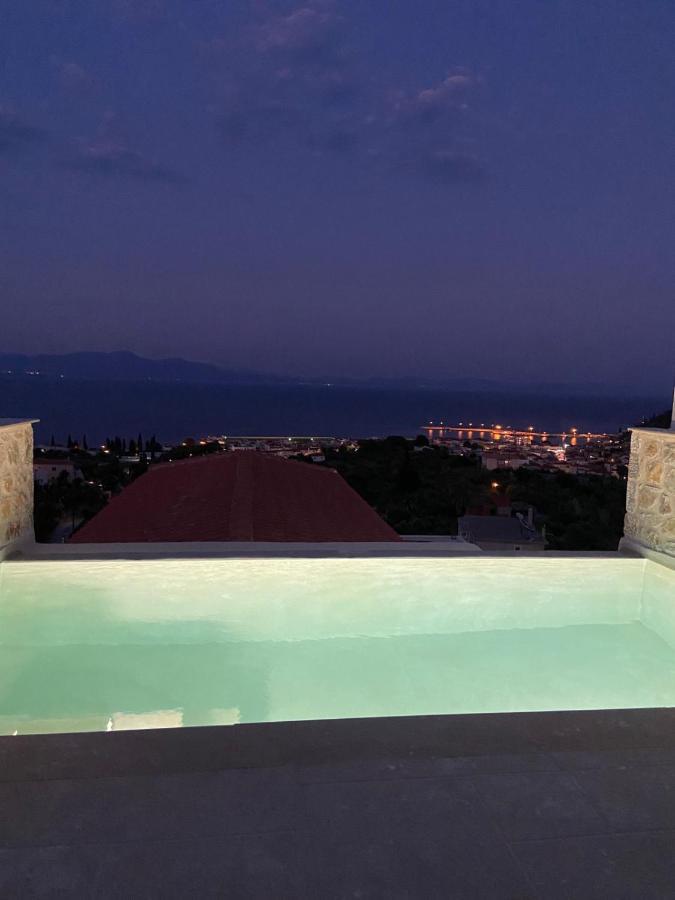 Mani Luxury Suites And Studios In Gytheio With Private Pools Dış mekan fotoğraf