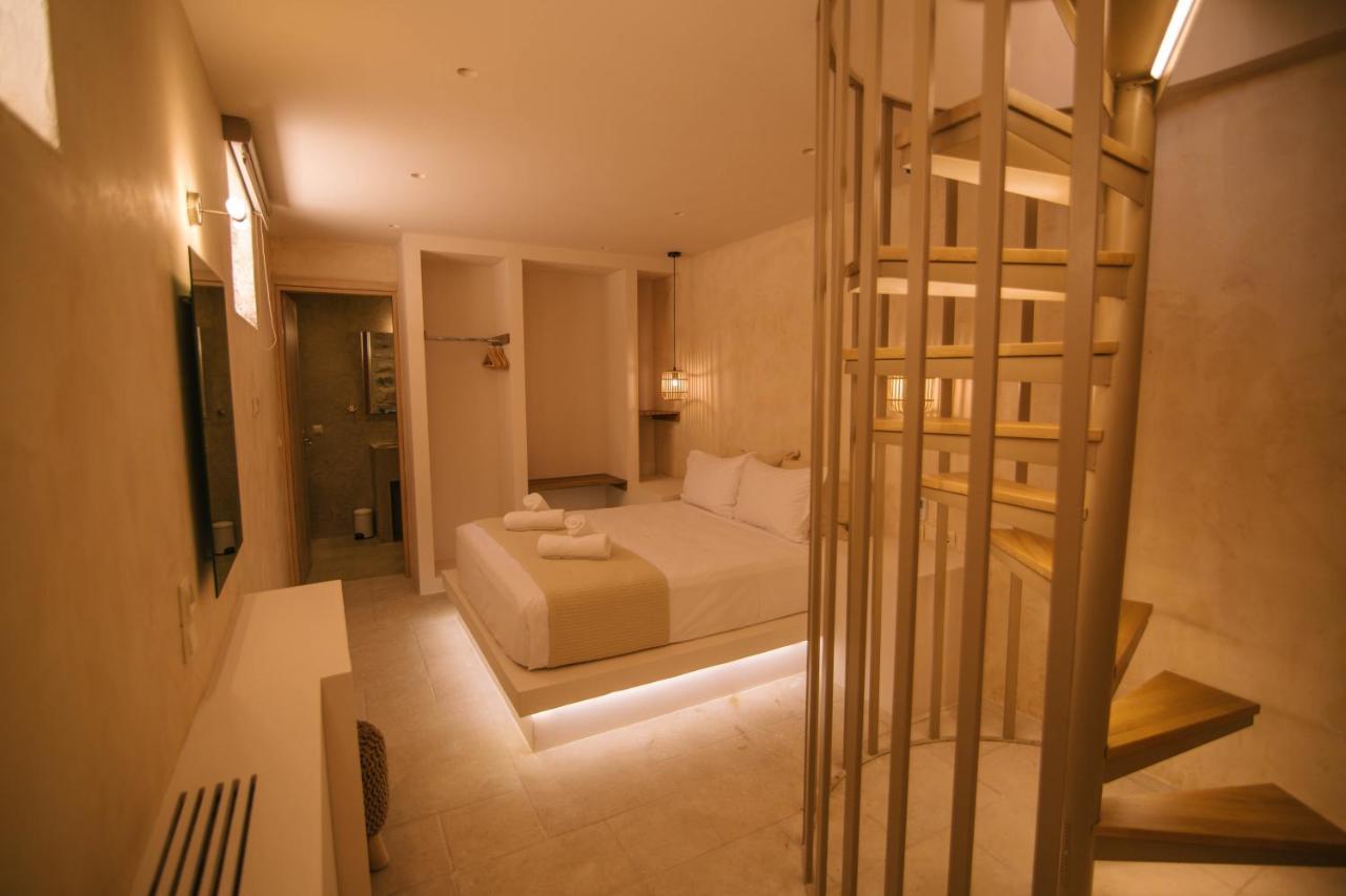 Mani Luxury Suites And Studios In Gytheio With Private Pools Dış mekan fotoğraf